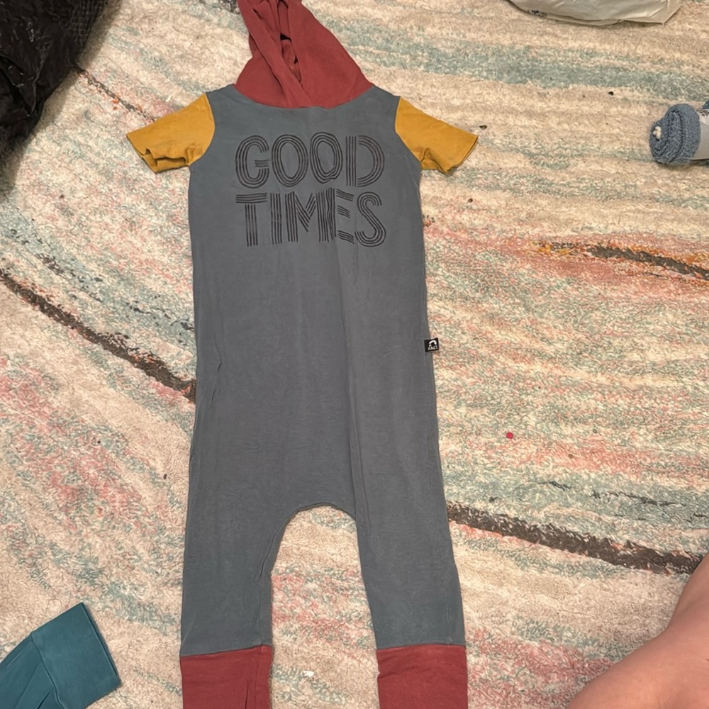 Rags to raches Good Times Romper